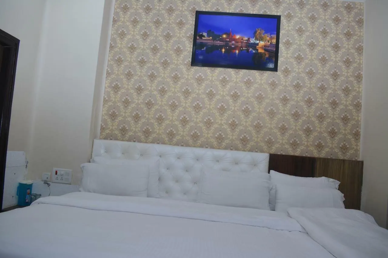 **  Hotel Tamilnadu Kashi Varanasi Indien
